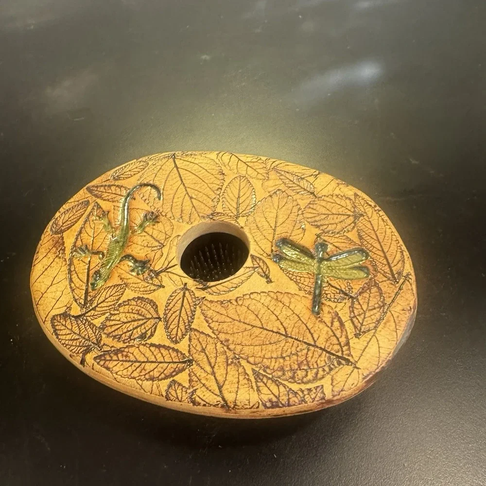 Vintage Flower Lizard Leaf Dragonflies‎ Vase Ikebana Signed Malabar Pottery